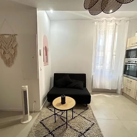 Escale Forum Julii - Douceur De Vivre - Wifi Debit Apartment